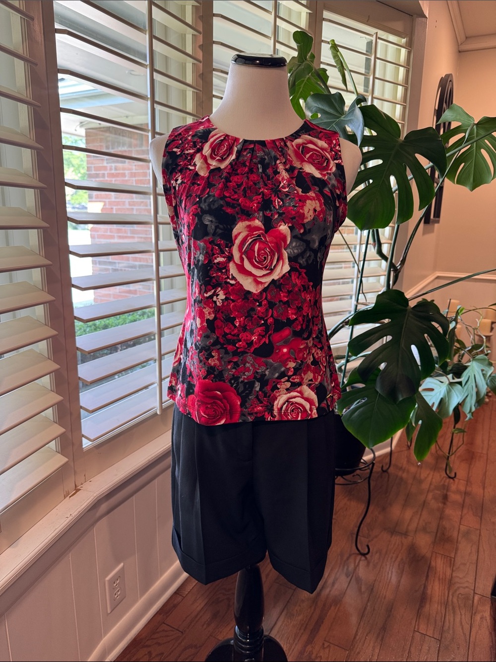 Calvin Klein Red Rose Print Sleeveless Camisole Top